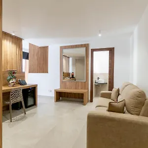 Al Balhara Suites & 5* Palermo
