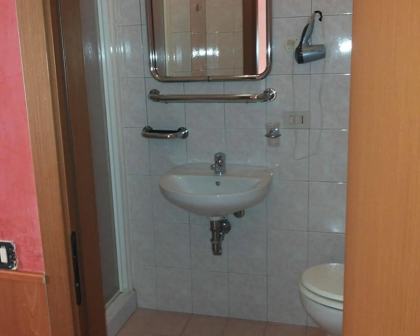 Hotel Le Querce Milán 2*,  Italia